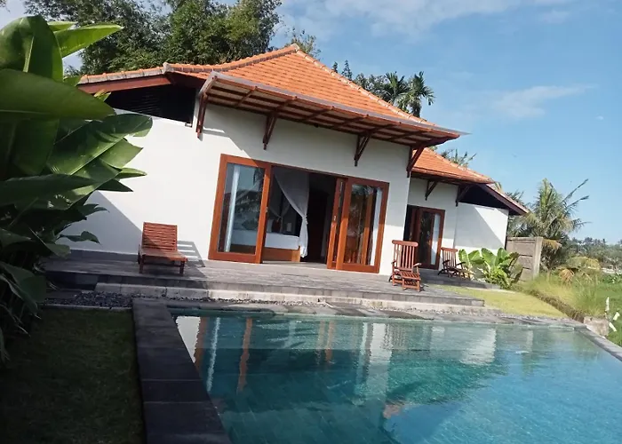 Tumbu Retreat Villa *