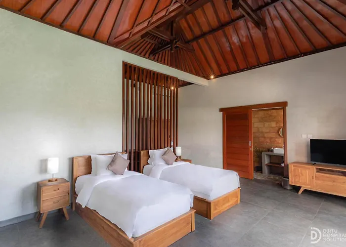 Tumbu Retreat