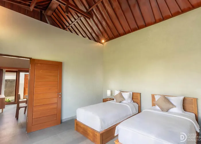 Tumbu Retreat * Karangasem