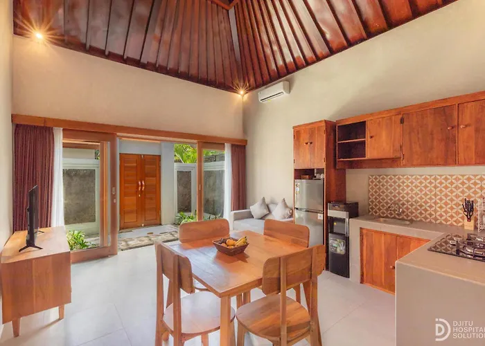 Tumbu Retreat Villa *