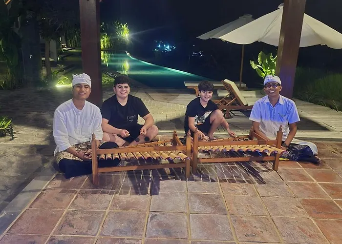 Villa Tumbu Retreat *